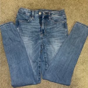 American Eagle skinny Jean Next level stretch size 2 short